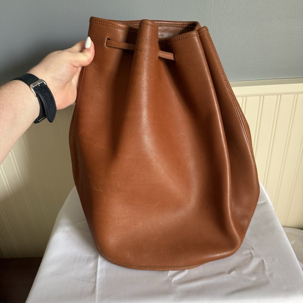 Vintage Coach #9929 British Tan Leather The Sling Large Drawstring Bucket Bag